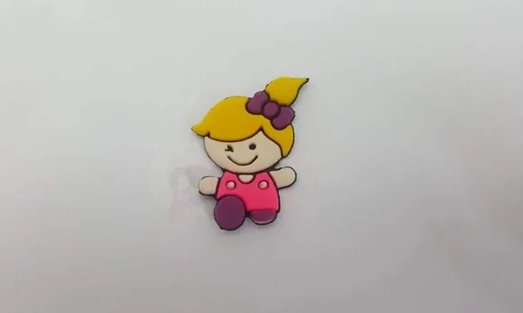Aplique Menina Emborrachado de 3cm