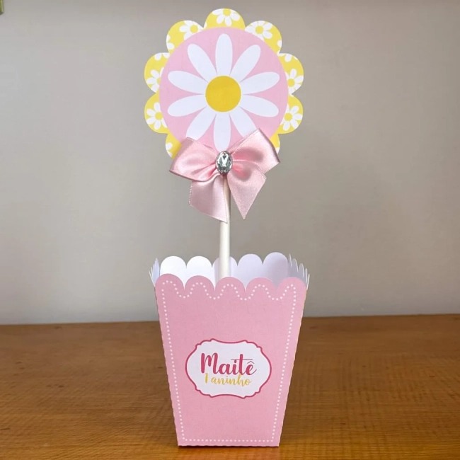 PEGUE E MONTE - Centro de Mesa MARGARIDAS - Decoração de Festa | Lembrancinhas | Aniversário | Personalizados
