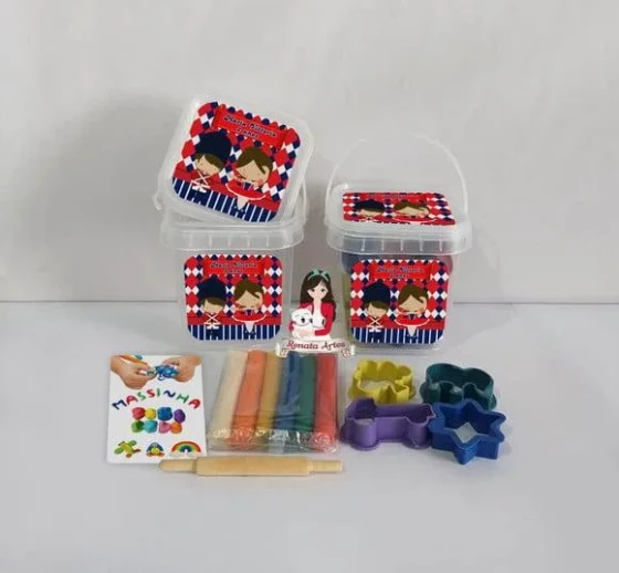 Kit Massinha no Baldinho Soldadinho e Bailarina