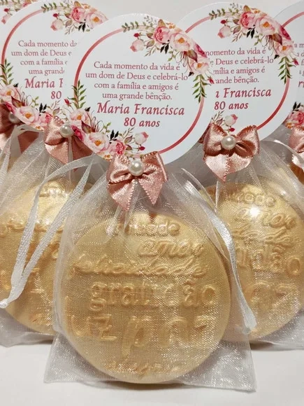 Lembrancinha 80 Anos: Sabonete Desejos de Gratidão
