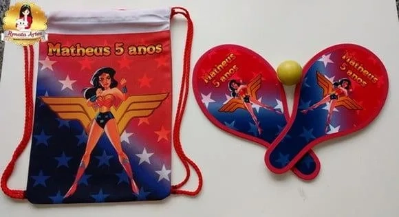Mochila Ping Pong Tema Mulher Maravilha