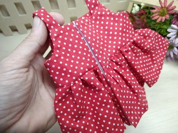 Vestido para Boneca