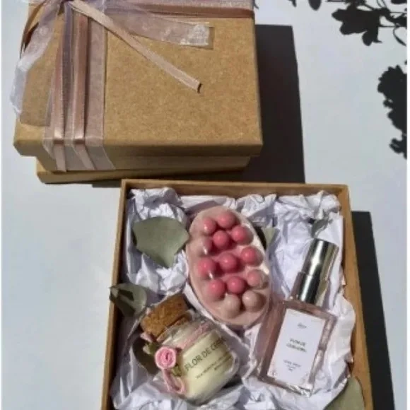 Kit Presente Sabonete Mini Vela e Home Spray