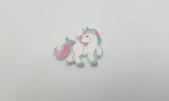 Pingente de Unicórnio em Acrílico U.V. de 2,7cm - 8 Unidades