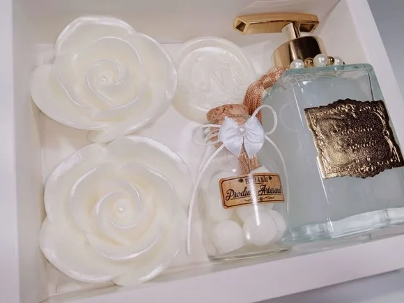 Presente de Aniversário, Sabonete Líquido Luxo com Sabonetes