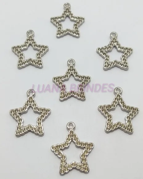 Pingente Estrela Cravada Metal em Prata - 2,5cm- pct. C/7 Un