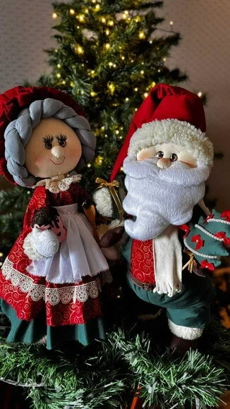 Papai Noel e Mamãe Noel Decorativo