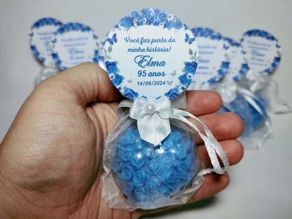 Lembrancinha de Aniversário 95 Anos: Sabonete Coração Floral