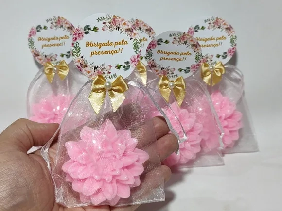 Lembrancinha de Aniversário 70 Anos: Sabonete Flor Dália