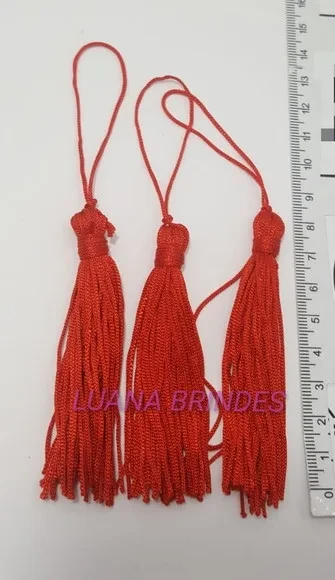 Pingente Tassel de Seda na cor Vermelha