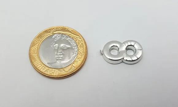 Aplique Símbolo do Infinito Prateado de 1,9cm - 20