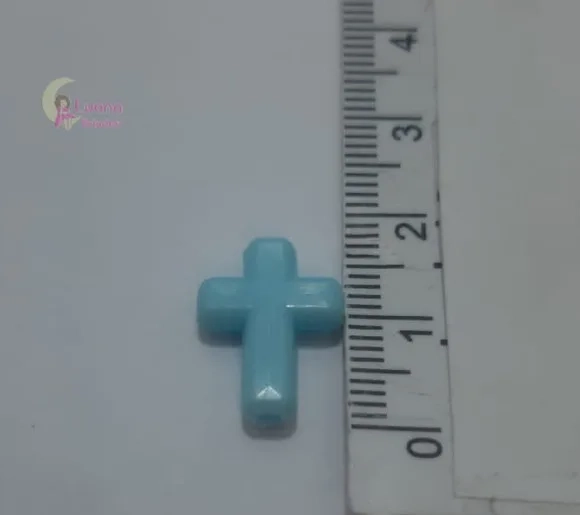 Cruz Colorida de Acrílico Furo Passante 1,5cm Pct 100 Unids