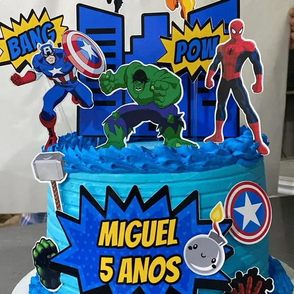 Topo de Bolo Vingadores