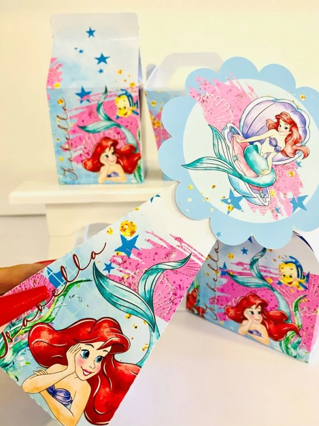 Kit lembrancinha Ariel Aquarelada