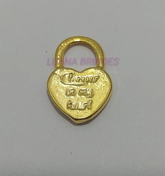 Pingente Cadeado de coração em Metal Dourado - pct c/ 7 unid
