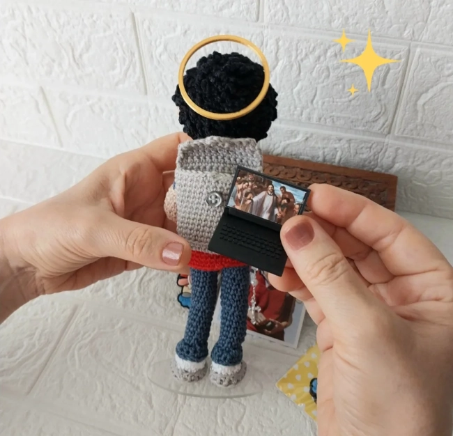São Carlo Acutis Amigurumi