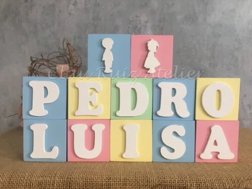 Chá de Revelação cubos 6x6cm Menino e Menina