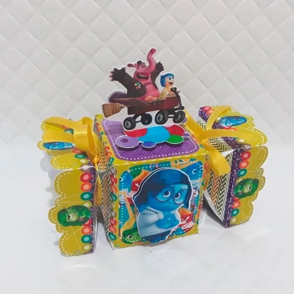 Kit 60 Lembrancinhas - Divertidamente