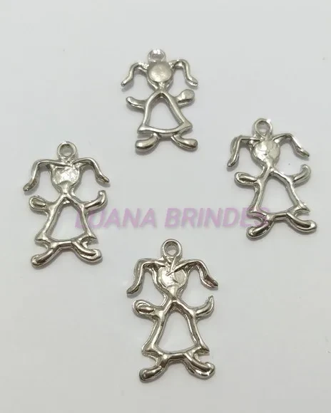 Pingente Menininha de Metal em Prata - pct c/10 unid