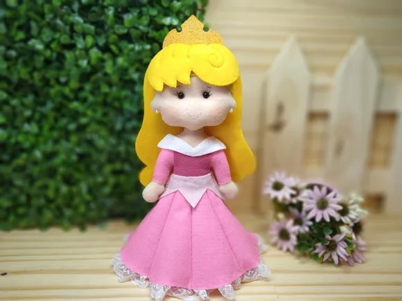 Princesas em feltro - KIT