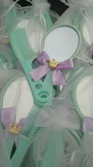 Lembrancinha Luxo Espelho e Pente Personalizado Festa Sereia