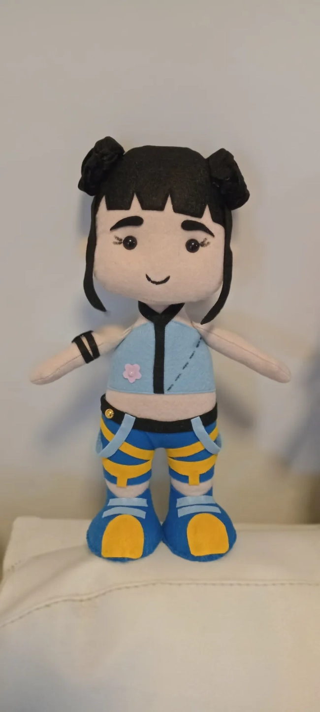 Bonecas em feltro K Pop