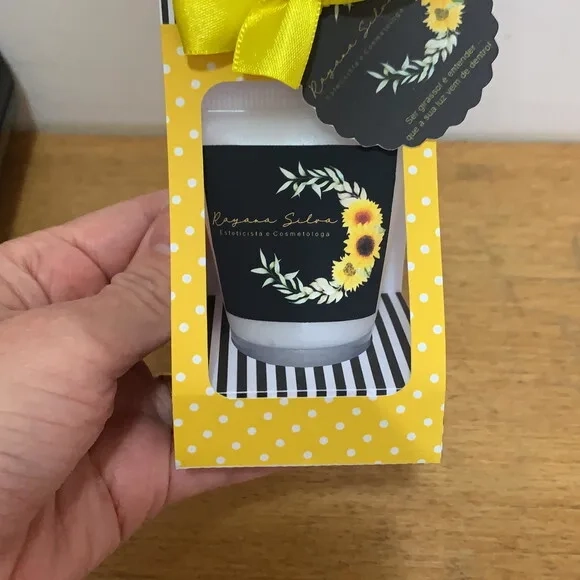 Lembrança Aniversário Álcool gel Caixinha Girassol