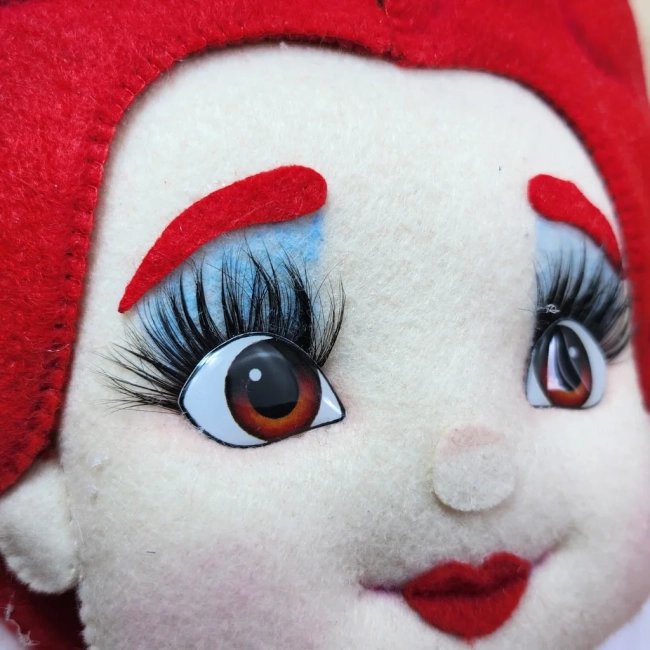 Boneca Rainha De Copas Alice No País Das Maravilhas