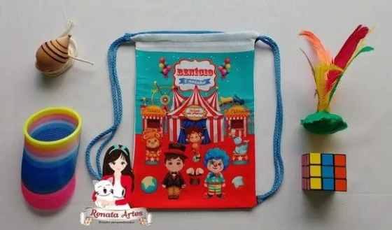 Mochila Brinquedos Retrô Tema Circo Azul