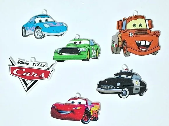Pingentes Carros de Acrílico Uv 3cm Pacote com 6 Unidades