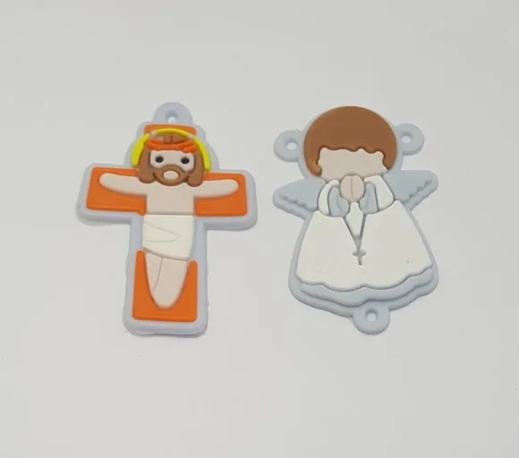 kit Terço Crucifixo e Anjo De Borracha Cinza 2 kits