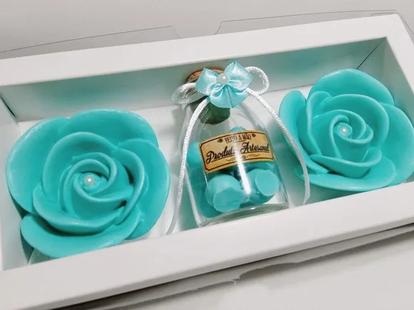 Kit Presente de Aniversário, Pote de Pérolas com Sabonetes