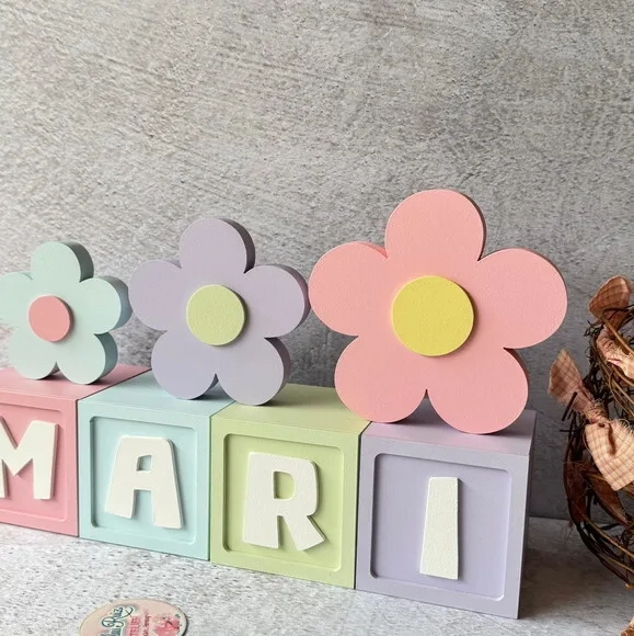 Cubos 8x8cm Decoração Bebê + Trio de Flor