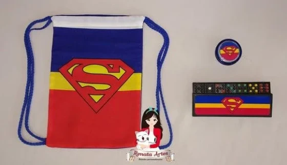 Mini Kit Jogos na Mochila Super Homem