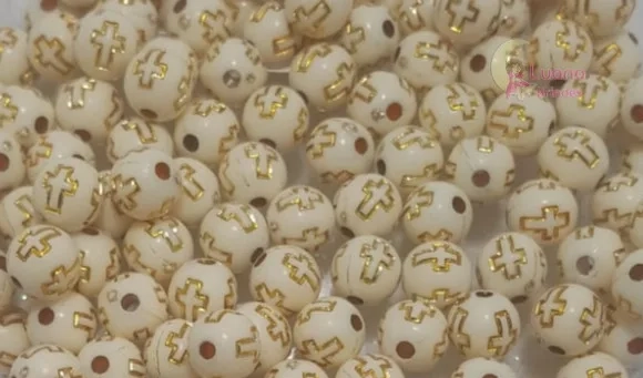 Bolinha Creme com Cruz Dourada 8mm Pct 100 Unidades