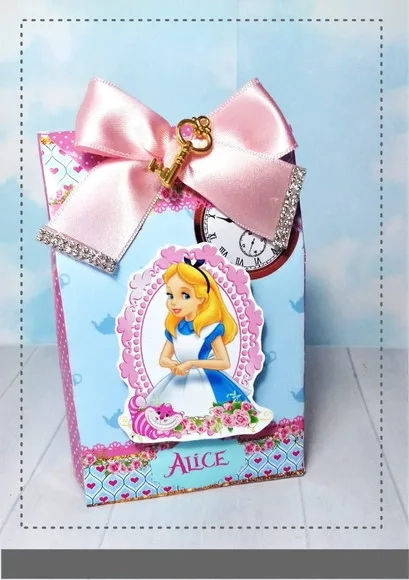 Kit 30 Lembrancinhas - Alice