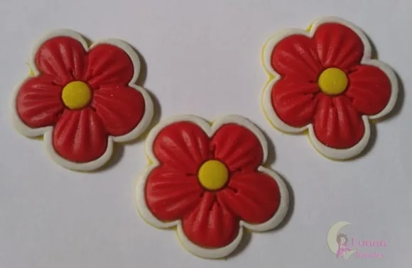Aplique Flor Vermelha de borracha - pct c/ 7 unidades