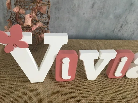 Letras de mdf -nomes Blocos Borboleta