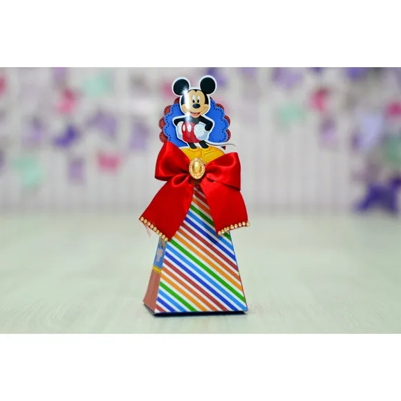 Caixa Pirâmide - Turma do Mickey