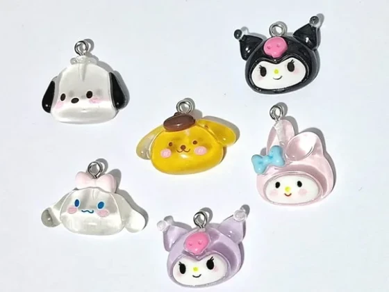 Pingente Hello Kitty de Resina Pacote com 9 Unidades Variado