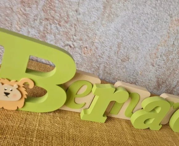 Nomes De MDF em Blocos Leão