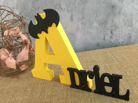 Nomes de MDF PERSONALIZADOS BATMAN