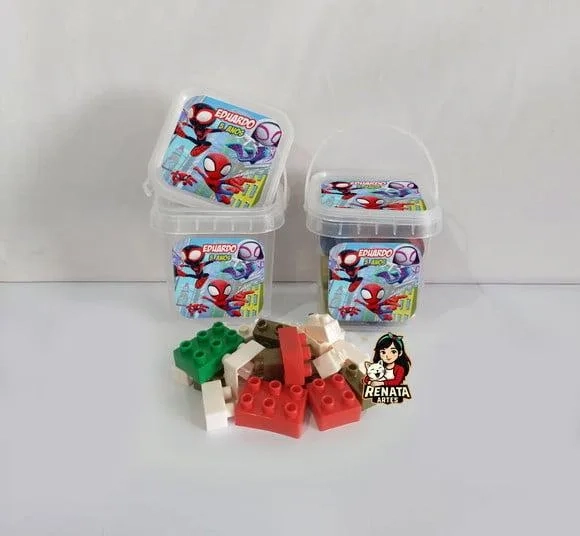 Monta Monta no Baldinho Personalizado Spidey