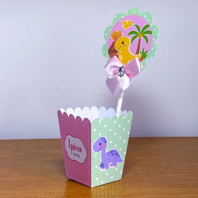 PEGUE E MONTE - Centro de Mesa DINOSSAURO MENINA - Decoração de Festa | Lembrancinhas | Aniversário | Personalizados