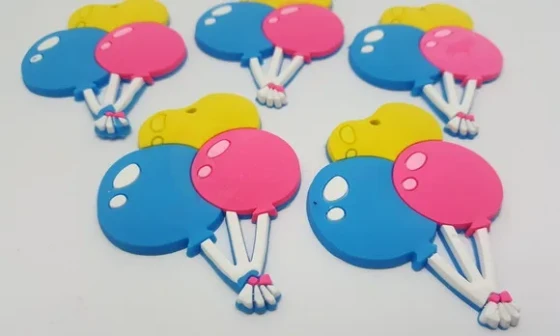 Pingente de Balões Emborrachado de 6,4cm Pacote com 4 Unidad