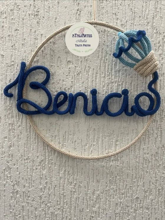 Guirlanda Nome personalizado com balão 3d em tricotin