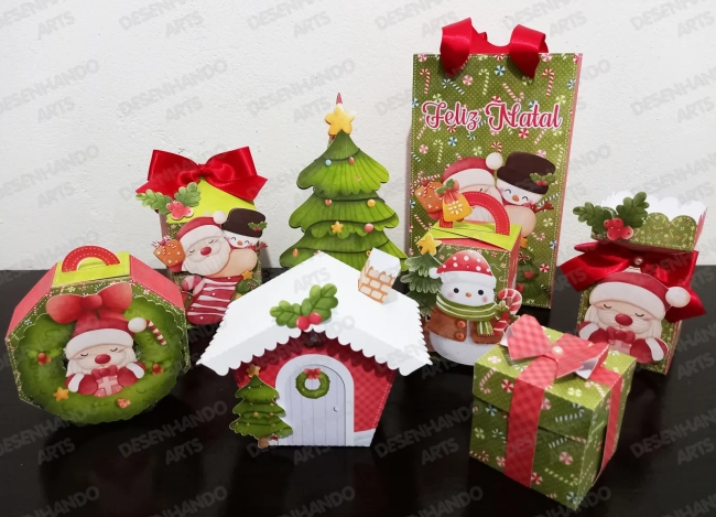 ARQUIVO DE CORTE NATAL AQUARELA