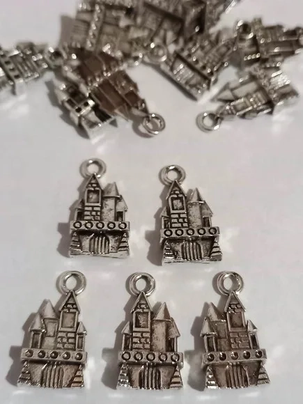 Pingente Castelo Metal Prata - 10 Peças