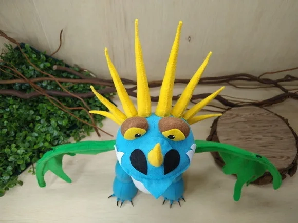 Dragão Nadder Mortal de Feltro ( Como Treinar seu Dragão)