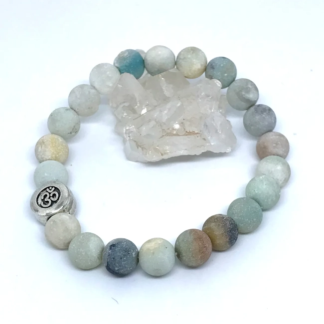 Pulseira Pedras naturais Amazonita Fosca e Simbolo OM Paz e Equilibrio